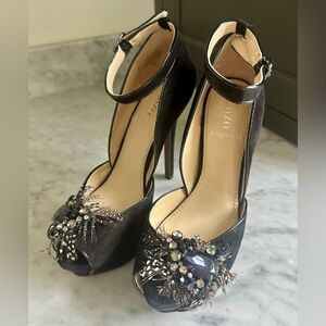 Enzo Angiolini platform peep toe heels with jewel and feather detail. Size 7.5